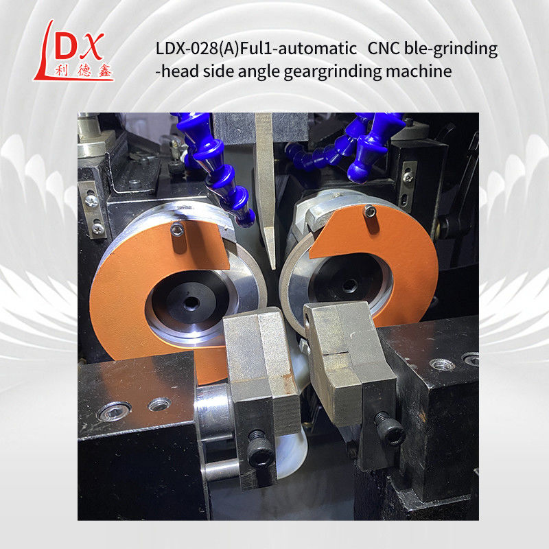 ماشین تراش ماشین تراش کامل CNC LDX-028A